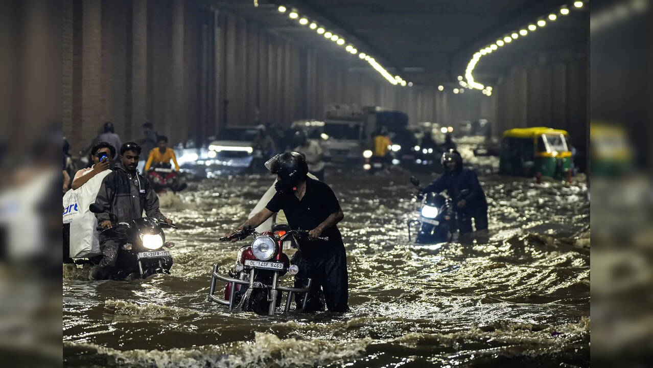 22 Hours On, Search Continues For Delhi Teen Swept Away In Rain-Swollen Drain