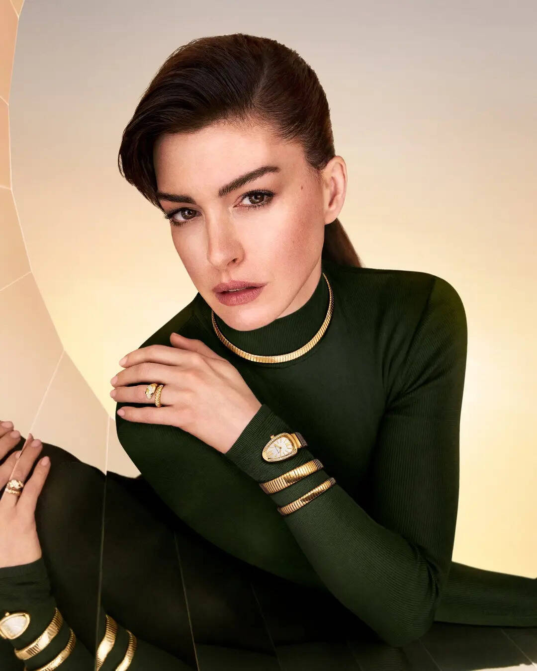 Anne Hathaway