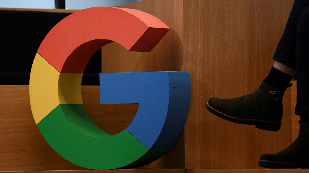 Google Maps’ AI can now order dinner, find hotel rooms and track your bus – CNBC TV18