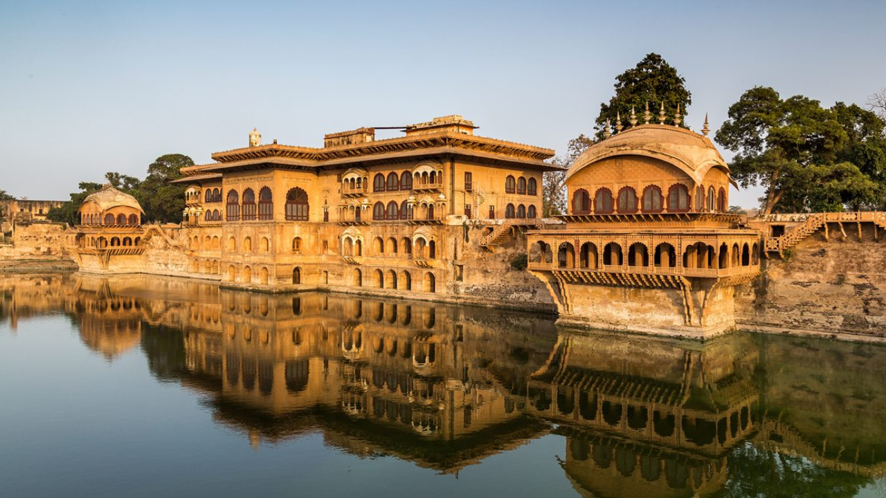 Deeg Bhawans in Bharatpur (Credit: Incredible India)